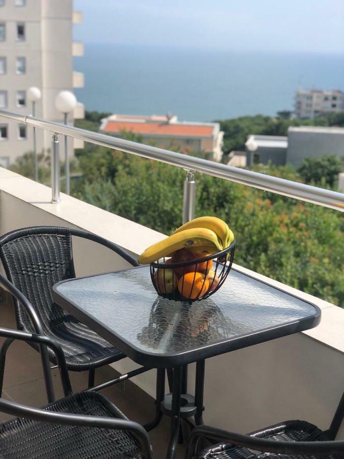 Apartmani Dini Ulcinj Bagian luar foto