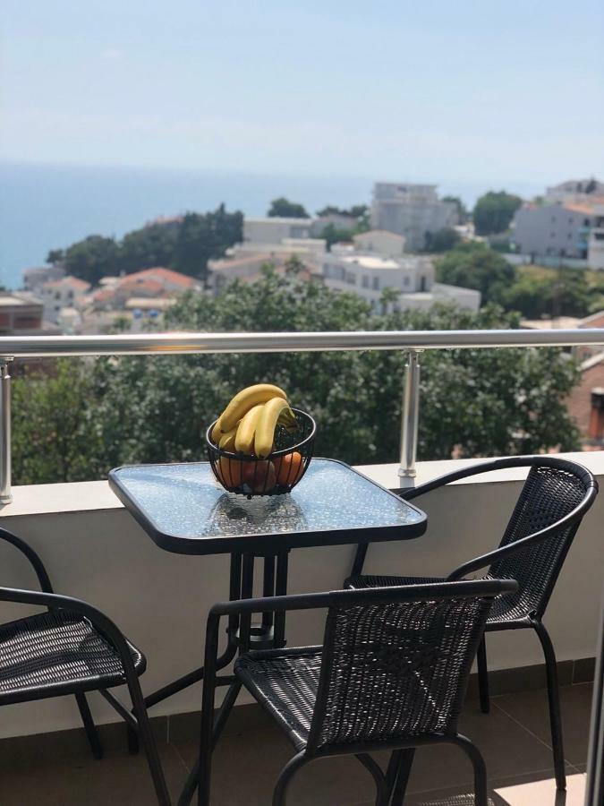 Apartmani Dini Ulcinj Bagian luar foto