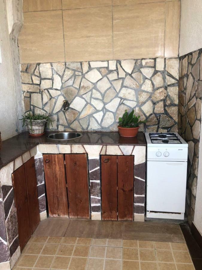 Apartmani Dini Ulcinj Bagian luar foto